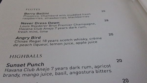 Angry Birds cocktail tips up 2 DSC00513